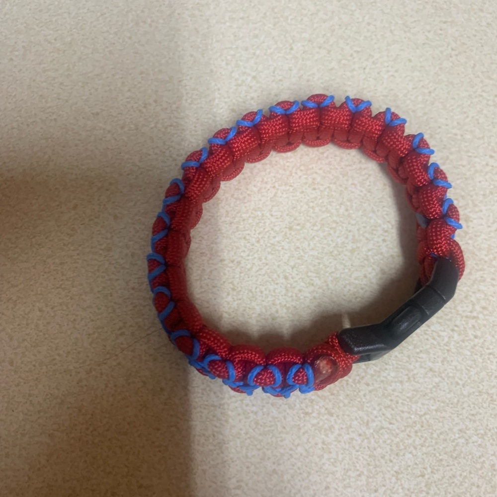 Handmade bracelet - Picture 3 of 3